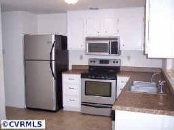 3rd image of 5206 Summerleaf Dr