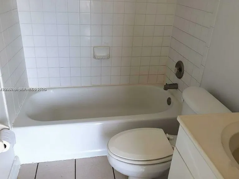 4612 24th St SW #0 — Photo 12