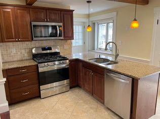 71 North Rd #1, Chelmsford, MA 01824