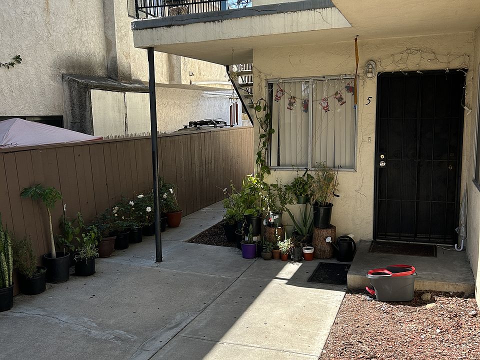 1st image of 4070 32nd St APT 3