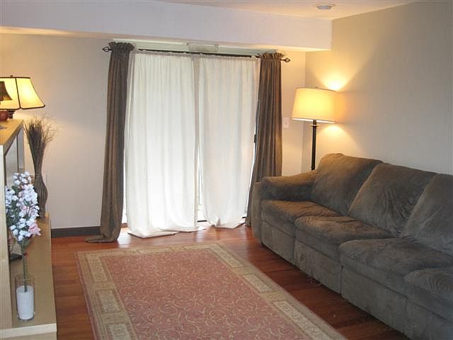 1st image of 4 Roedean Dr APT 105