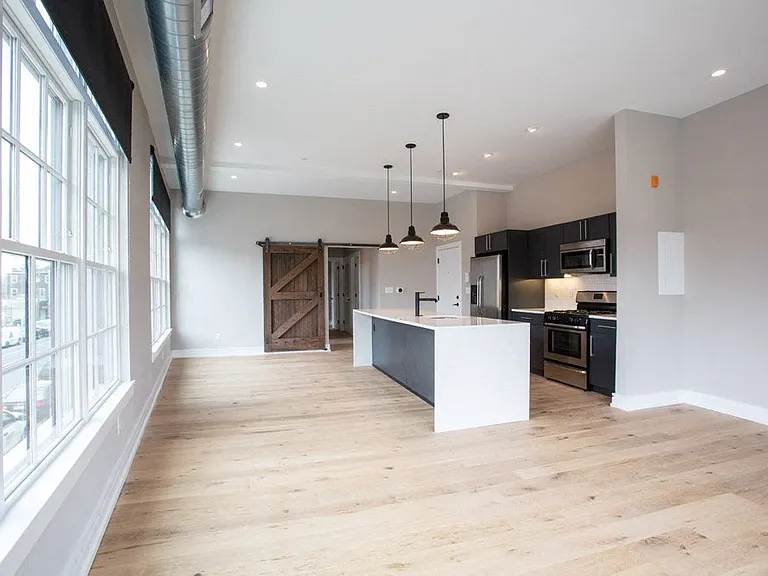 1720 Fairmount Ave — Photo 8