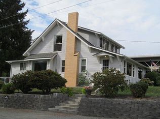 711 Wapato Way, Manson, WA 98831