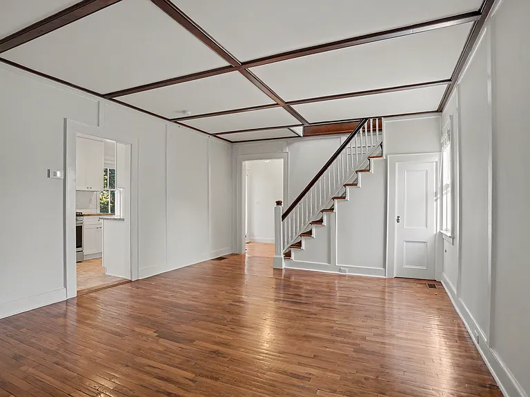 38 W Morgan Ave — Photo 15