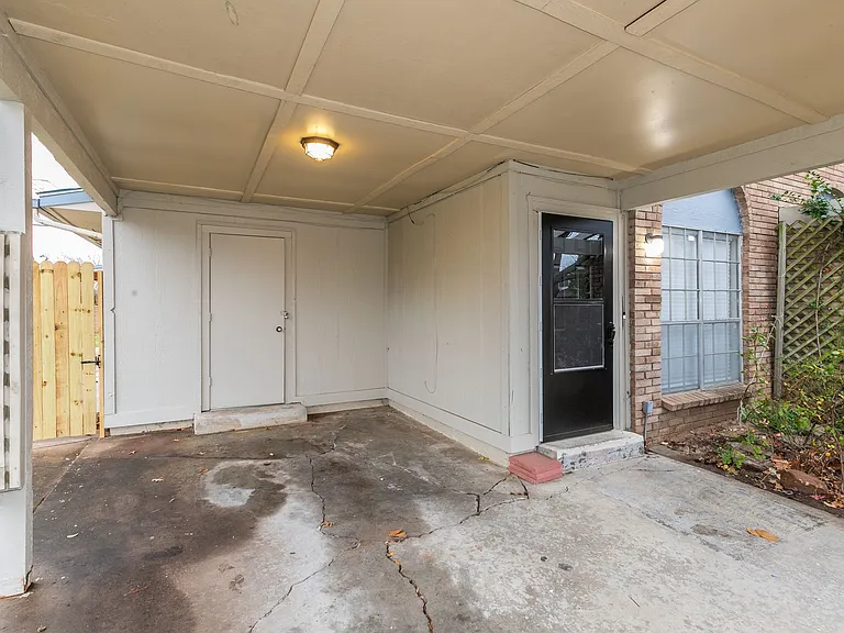 1533 S 112th East Ave — Photo 4