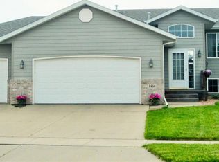 4816 S Dunlap Ave, Sioux Falls, SD 57106