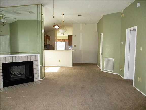 5th image of 3169 Prairie Creek Ct