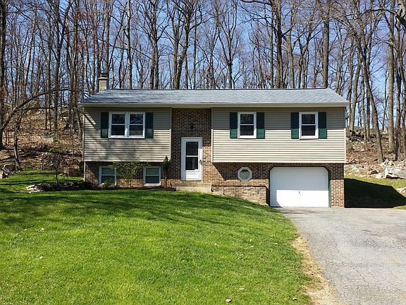 4th image of 5873 Michelle Dr
