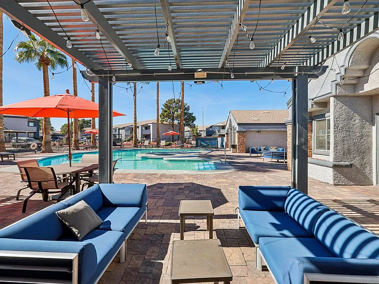 The Bristol at Sunset Apartment Homes — Photo 14