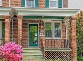 2209 39th St NW, Washington, DC 20007