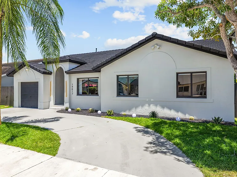 14617 SW 167th Ter — Photo 78