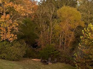 602 Surfside Dr, Moneta, VA 24121