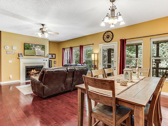 5th image of 214 Daleyuhski Ln