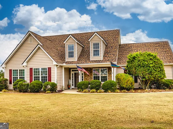 30 Hunter Farm Dr, Senoia, GA 30276