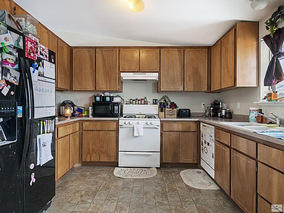 5th image of 2092 Lonnie Ln