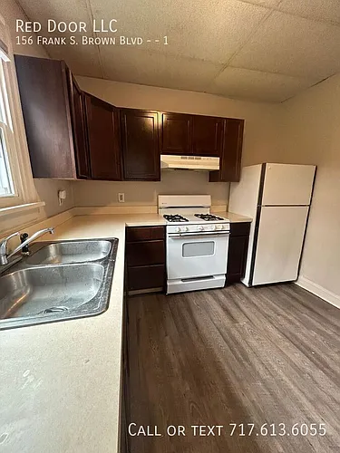 156 Frank S Brown Blvd Photo 1