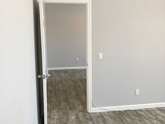 5th image of 4030 73rd St #D