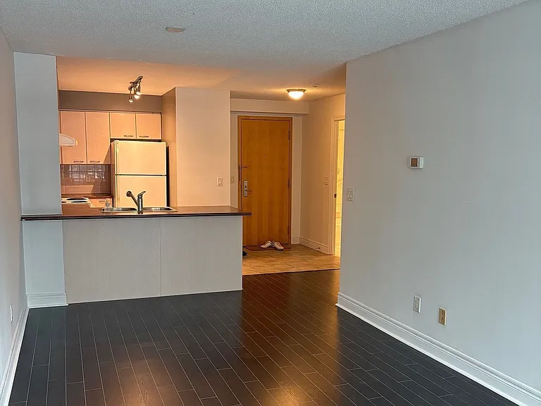 48 Suncrest Blvd #215 — Photo 4