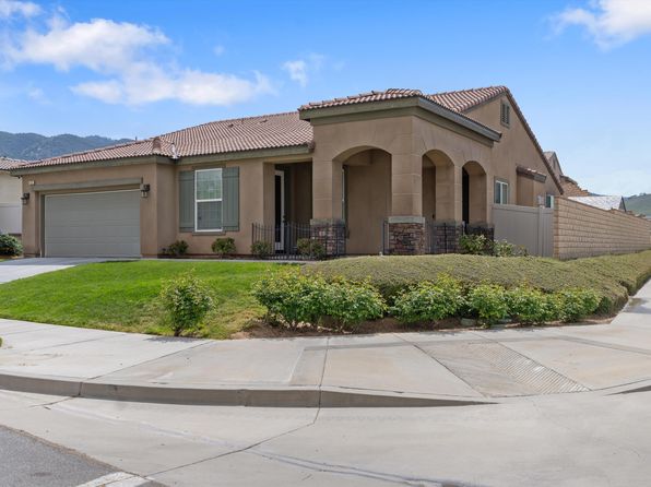 1300 Clasico Dr, Tehachapi, CA 93561