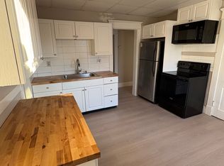 357 Hampden St #2, Chicopee, MA 01013