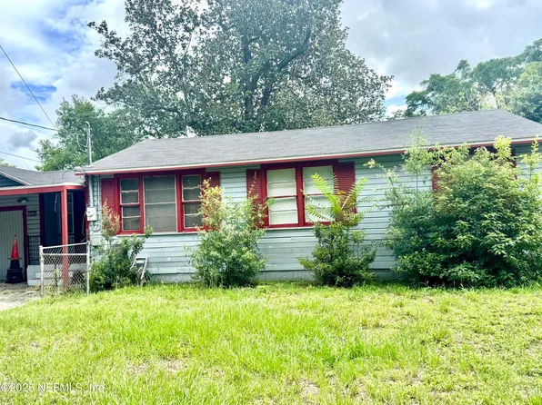 8953 ADAMS Avenue, Jacksonville, FL 32208