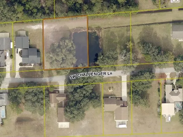 203 SW Challenger Ln, Lake City, FL 32025