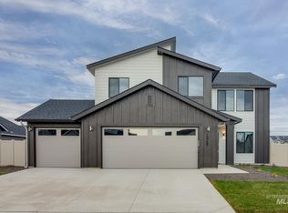 13757 S Sonata Way, Nampa, ID 83651