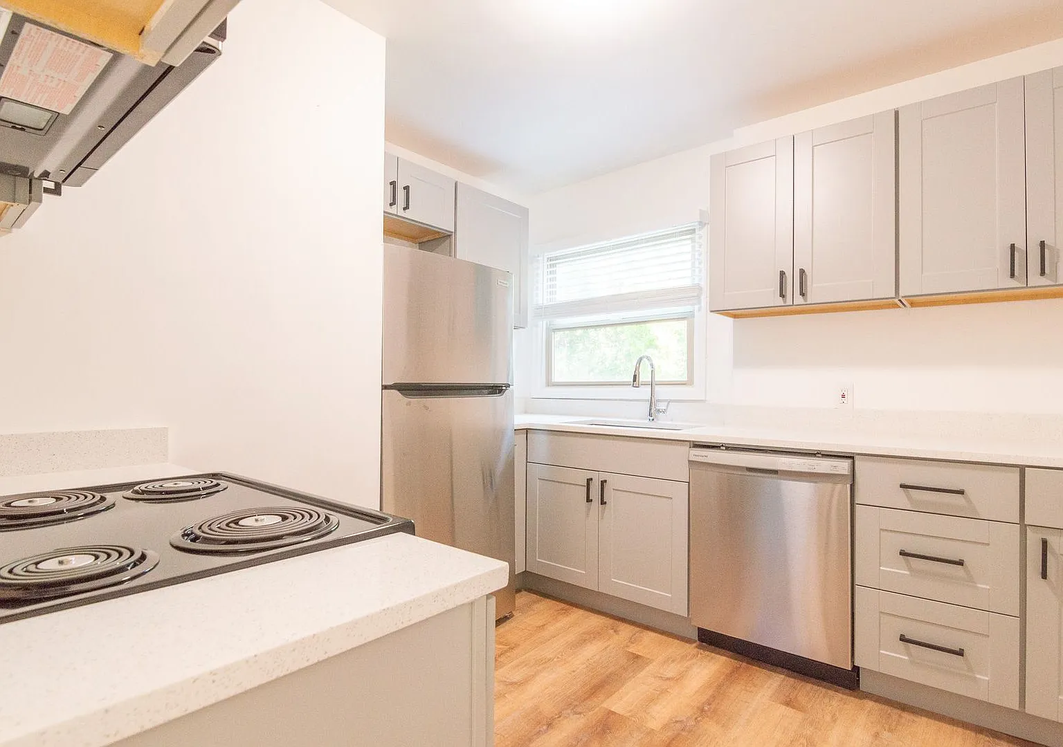 Glencourt Apartments — Photo 1