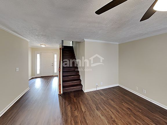 4th image of 702 General Barksdale Dr
