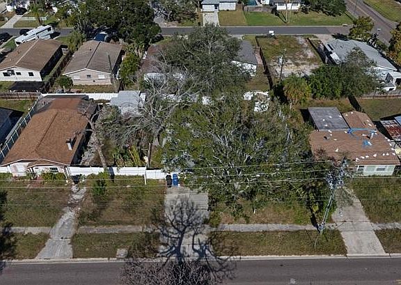 5th image of 1779 Shore Acres Blvd NE