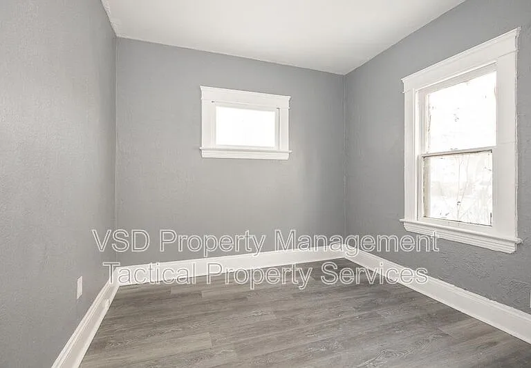 11429 Lardet Ave #UP — Photo 11