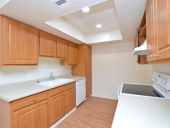 4th image of 3810 N Maryvale Pkwy APT 1099