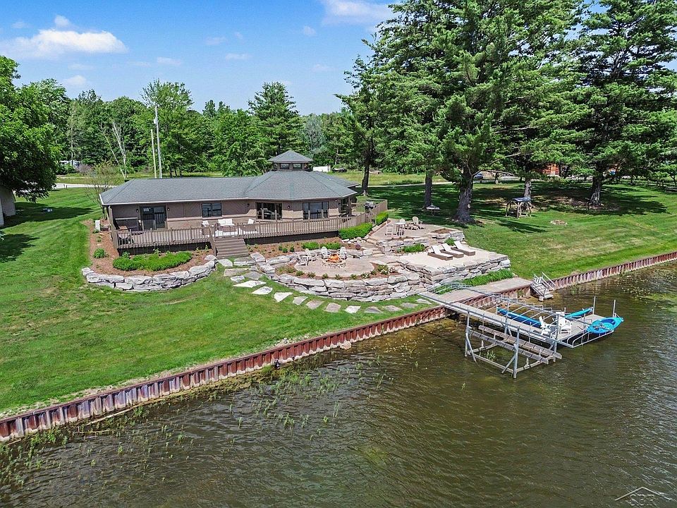 1st image of 4991 N Pointe Dr