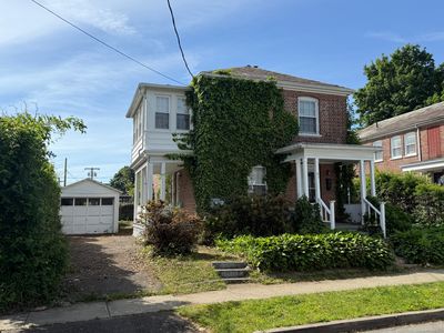 27 Longview Avenue, Fairfield, CT, 06824