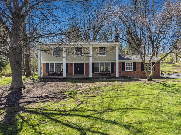 1451 Warrington Cir, Ann Arbor, MI 48103