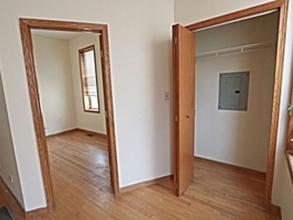 5th image of 1639 W Haddon Ave APT 1