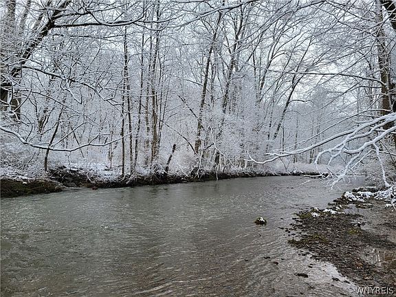 4th image of 6671 Olean Rd