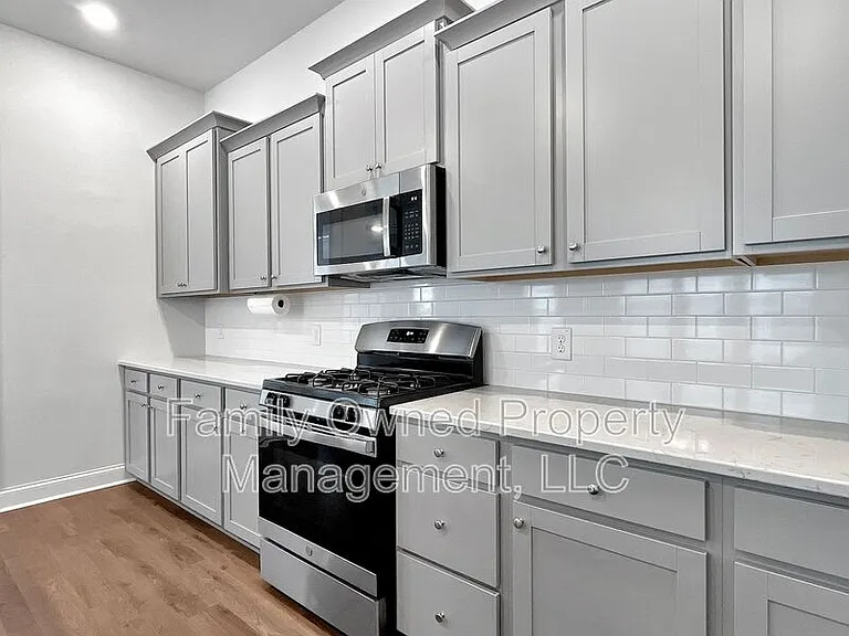 420 W Respite Ln — Photo 13