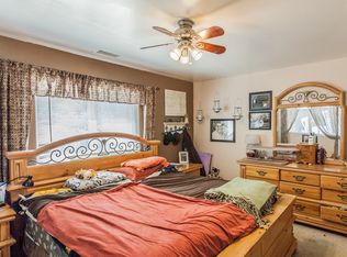 31569 Silver Spruce Dr, Running Springs, CA 92382