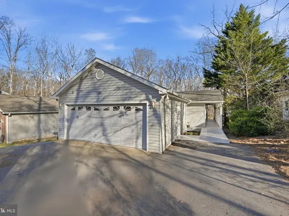 308 Westover Pkwy, Locust Grove, VA 22508