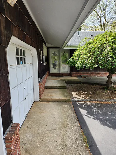 (Undisclosed Address) Photo 1