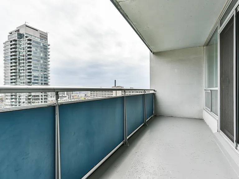 20 Prince Arthur Ave — Photo 20