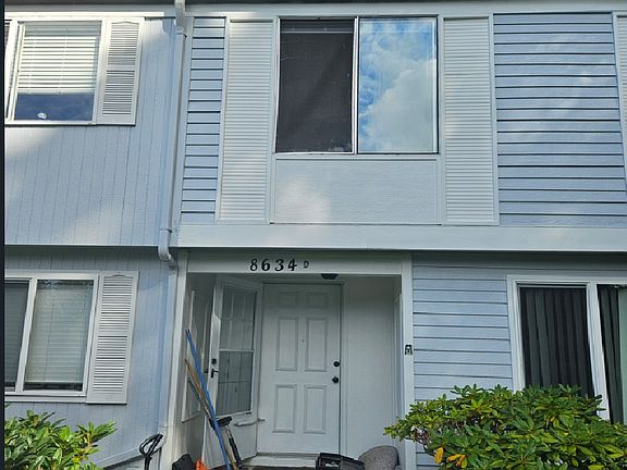 3rd image of 8634 Onyx Dr SW Unit D