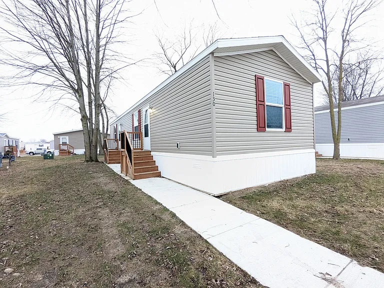 130 Texas St — Photo 12