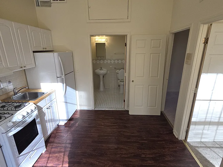 216 Broadway #103 — Photo 2