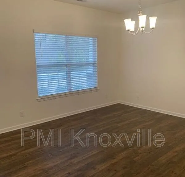 5371 Calvert Ln — Photo 6