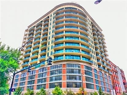 1st image of 340 W Superior St APT 1103