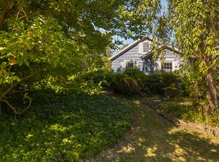 26 Ox Hill Rd, Norwich, CT 06360