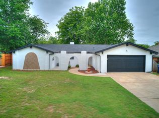 10109 Bison Cir, Yukon, OK 73099
