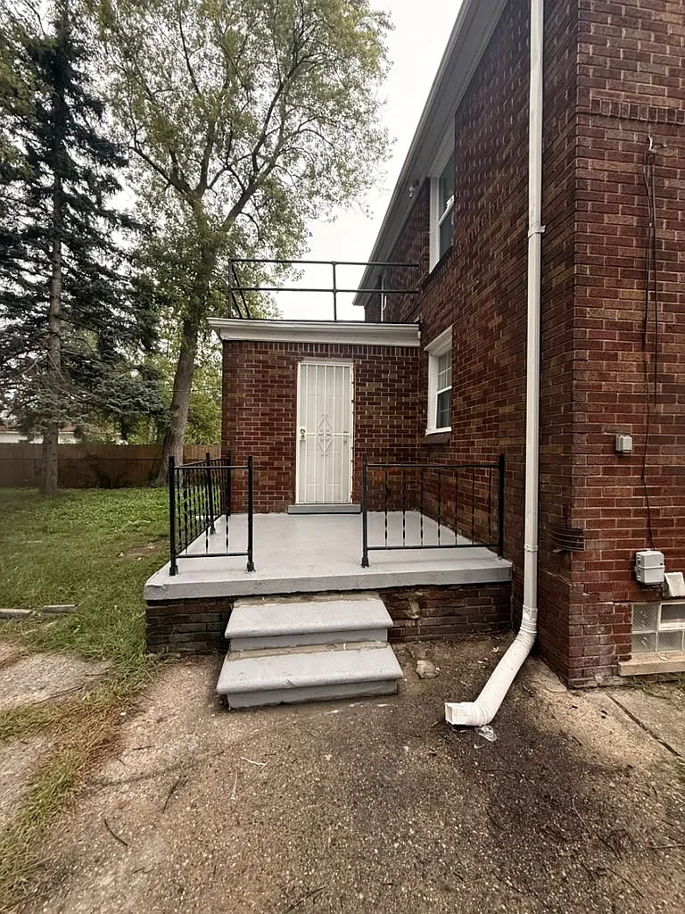 3 bed, 1286 sqft, $1,250 — Photo 2
